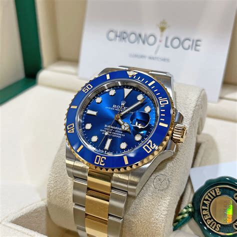 gold rolex blue|gold rolex submariner blue face.